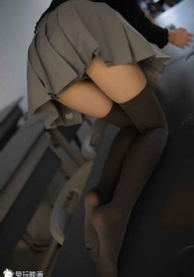 同事的妻子电影_青苹果乐园免费高清观看