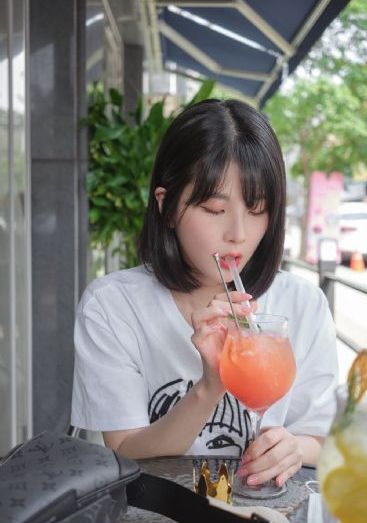 邻居的妻子在线_BD电影完整版在线观看