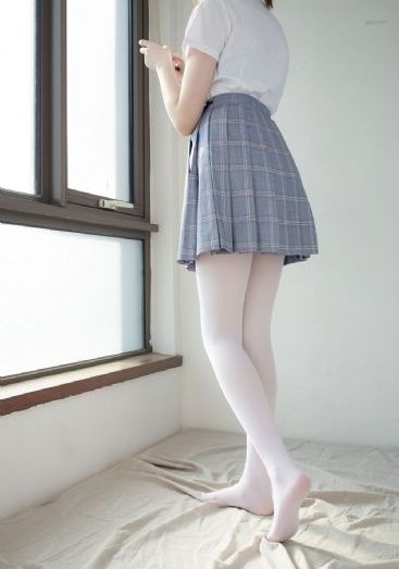 白圣女和黑牧师动漫第一季_高清在线观看完整版